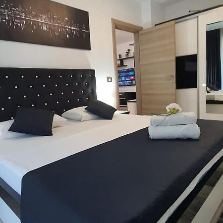Năvodari Alezzi Resort Luxury Apartament Prima Linie La Mare מראה חיצוני תמונה